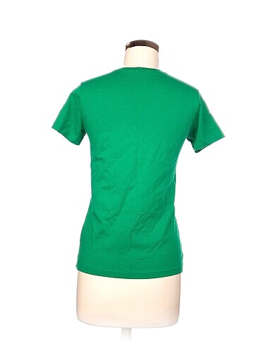 xxl Beden Benetton T-shirt %70 İndirimli.