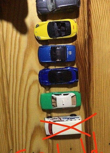 5 ad küçük araba AMBULANS SATILMIŞTIR 