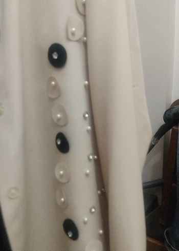 Düğmeli Bej Uzun Kollu Kadın Gömlek - Görsel 5