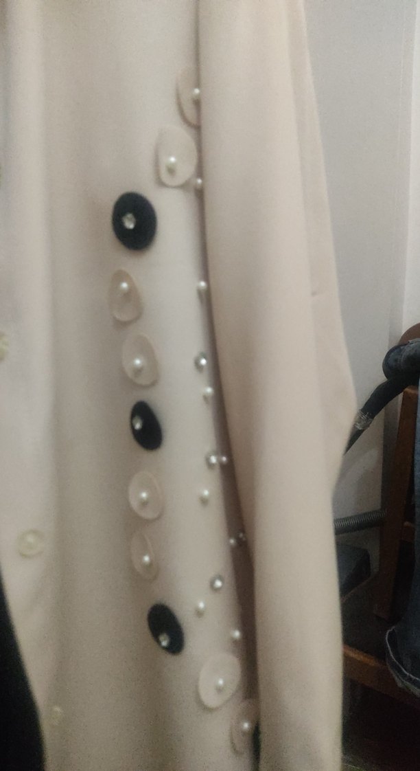 Düğmeli Bej Uzun Kollu Kadın Gömlek - Görsel 5