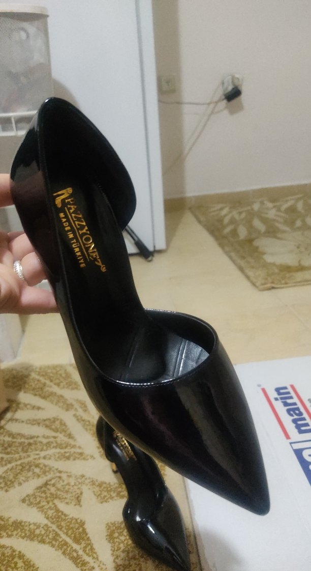 Parlak Siyah Stiletto Topuklu - Görsel 5