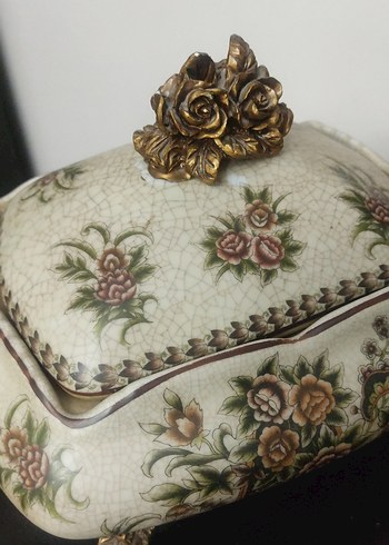 Çiçek Desenli Beyaz Seramik Vazo - Görsel 11