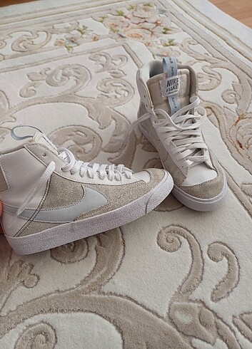 Nike Nike Blazer 