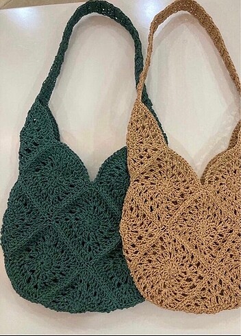 Pull and Bear Motifli kol çantası kagıt içmek emeği