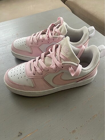 Adidas ORJİNAL NİKE PEMBE