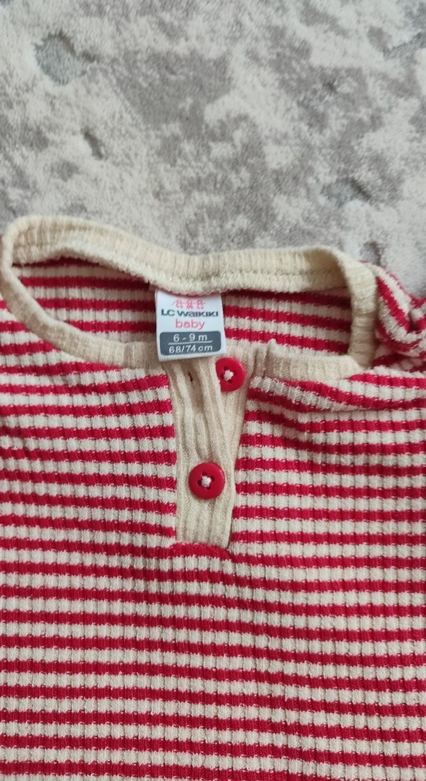 Kız Çocuk Kırmızı Çizgili Fırfırlı Kısa Kollu Tişört - Görsel 2