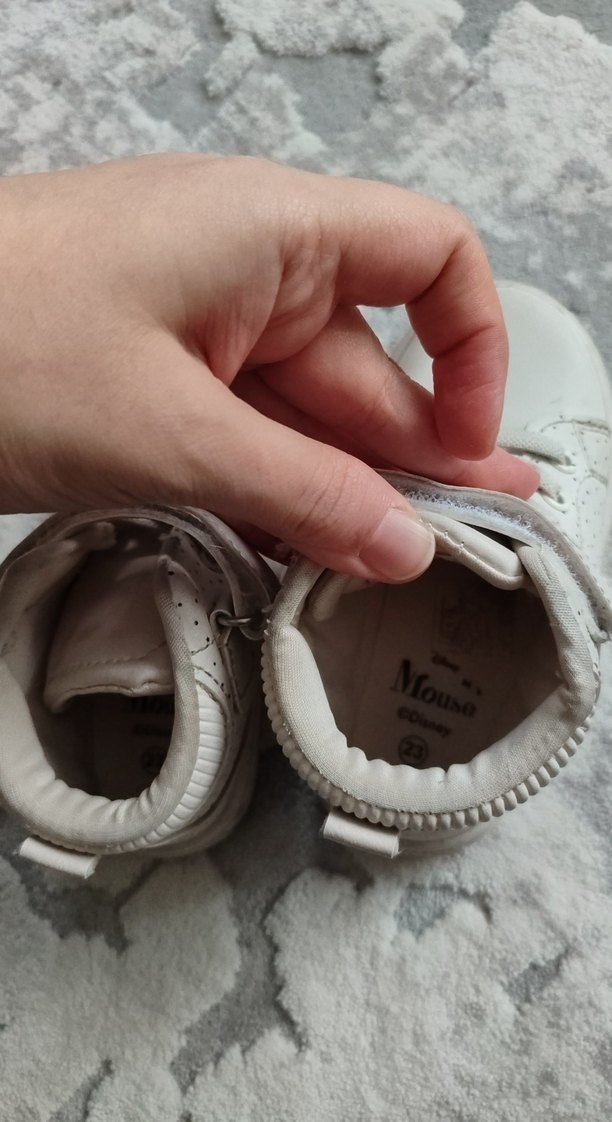 Kız Çocuk Beyaz Cırt Cırtlı Spor Ayakkabı - Görsel 5