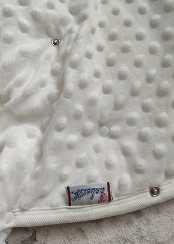 Nakışlı Beyaz Bebek Battaniyesi - Görsel 4