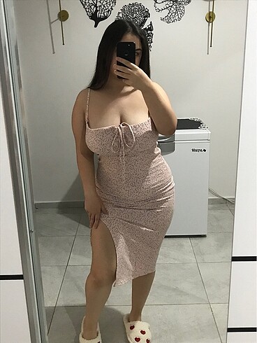 m Beden bershka çiçekli elbise