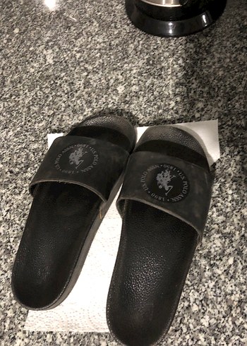 Siyah Tokalı Erkek Terlik - Görsel 3