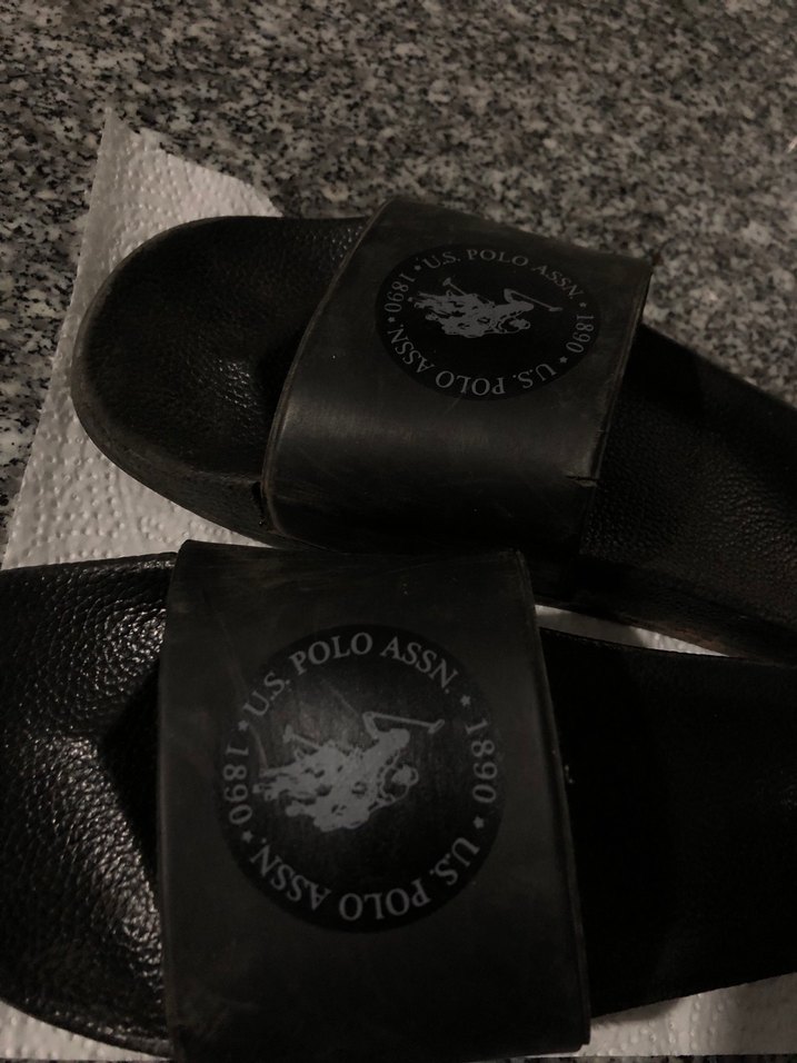 Siyah Tokalı Erkek Terlik - Görsel 4