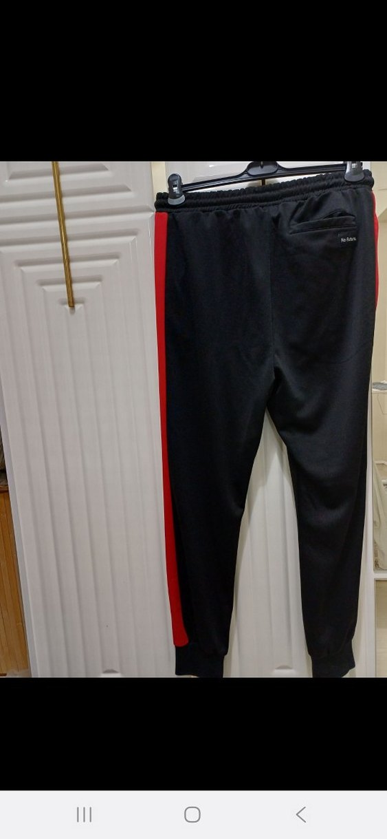 Kırmızı Şeritli Siyah Erkek Eşofman Altı - Görsel 3