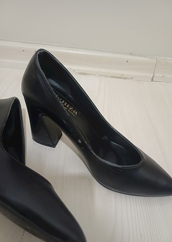 Siyah Yılan Desenli Kadın Topuklu Ayakkabı - Görsel 7