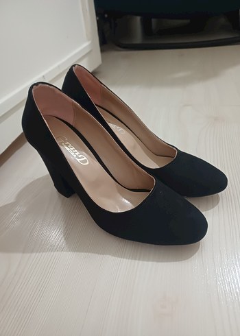 Siyah Modern Klasik Kadın Topuklu Ayakkabı - Görsel 2