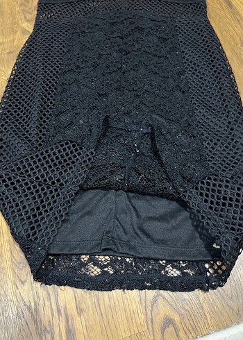 Dantel Detaylı Siyah Midi Elbise - Görsel 5