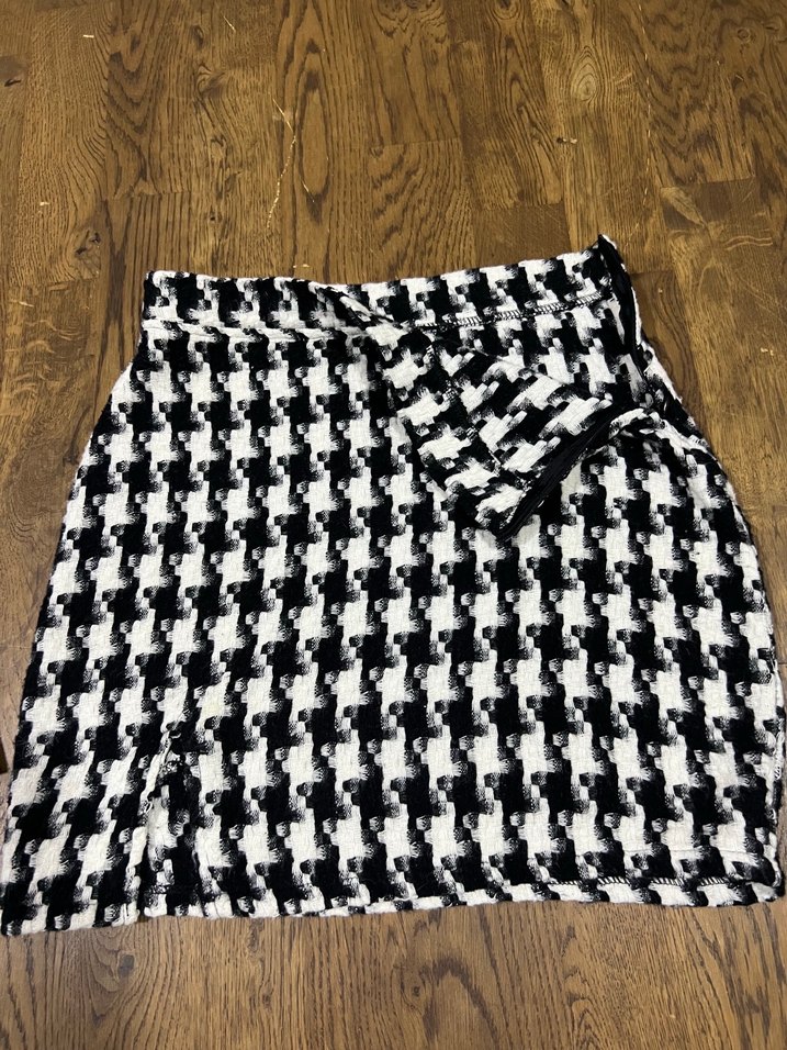 Trendy Desenli Mini Etek - Görsel 2