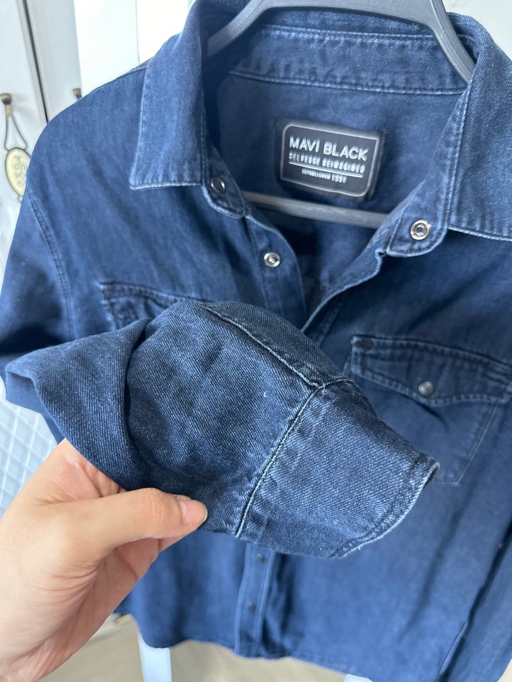 Koyu Mavi Denim Gömlek — görsel 2/5