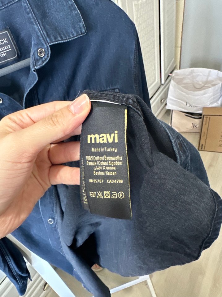 Koyu Mavi Denim Gömlek — görsel 4/5