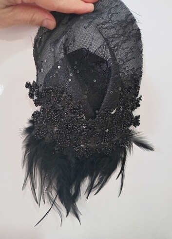 ÖZEL İŞLEMELİ TRANSPARAN BÜSTIYER VE SAÇ AKSESUARI - Görsel 9