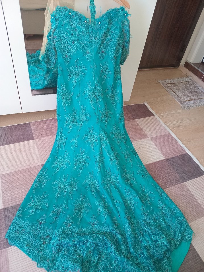 Turkuaz İşlemeli Payetli Uzun Abiye Elbise - Görsel 5