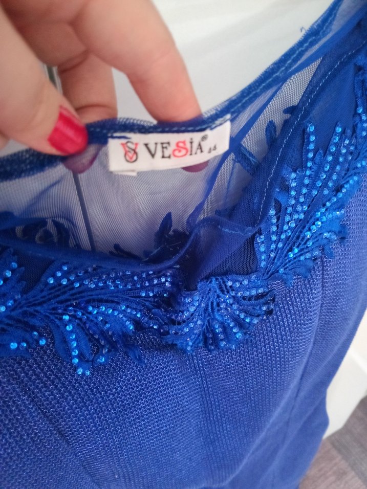 Mavi V Yaka Kolsuz Mini Triko Elbise - Görsel 3