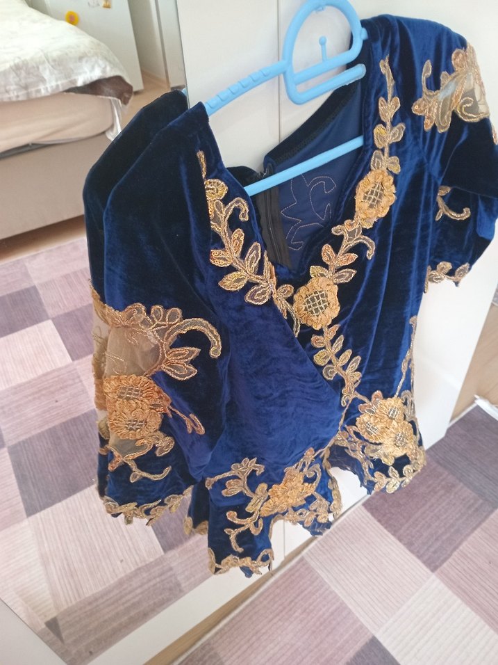 Mavi Nakışlı Kadife Uzun Kollu Kadın Hint Büstiyeri - Görsel 5