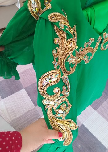 YEŞİL ŞIFON BOŞNAK SALVARI TAKIMI 
ŞALVARI BELDEN TOPLAMALI. - Görsel 4