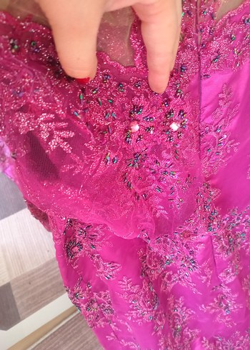 Pembe İşlemeli Uzun Abiye Elbise - Görsel 3