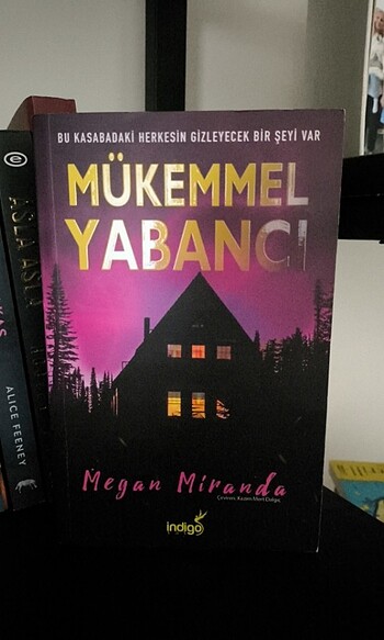 Megan Miranda 