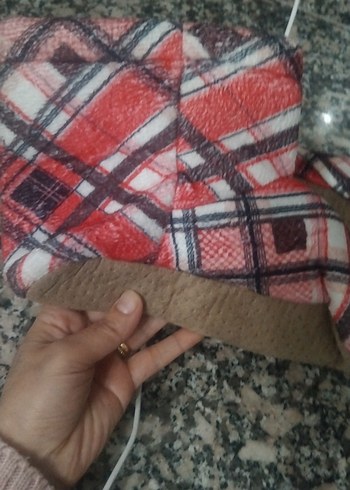 Kadın Kırmızı pandif iki cift - Görsel 2