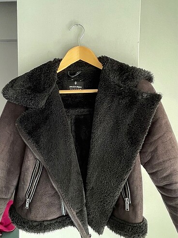 Stradivarius Stradivarius kürklü ceket