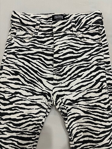 s Beden Zara zebra denim pantalon????