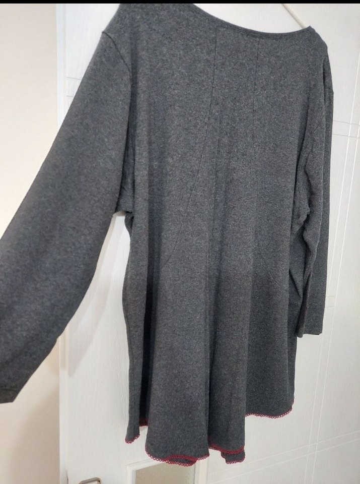 Nakışlı Gri yarim kollu dokuma bluz - Görsel 3