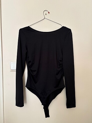 Siyah bodysuit