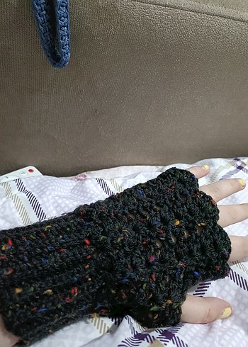 Çok Renkli Örgü Bere, Boyunluk ve Eldiven Seti - Görsel 2