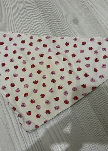 LCW Desenli Beyaz Bebek Mama Önlüğü - Görsel 4