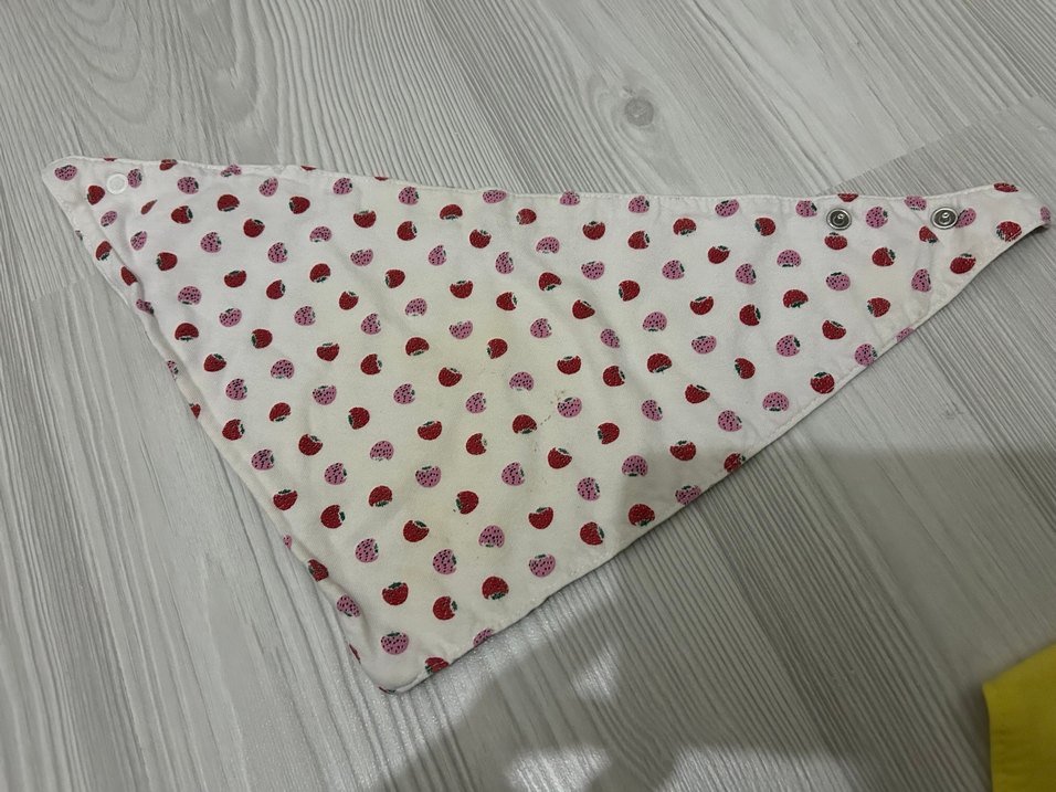 LCW Desenli Beyaz Bebek Mama Önlüğü - Görsel 4