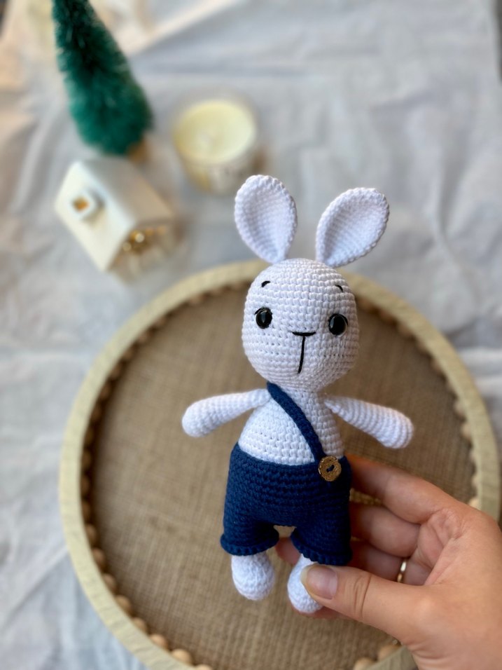 Beyaz Örgü Tavşan Peluş Oyuncak - Görsel 3