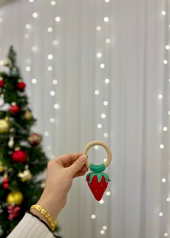 Renkli Çilek Diş Kaşıyıcı ve Çıngırak - Görsel 2