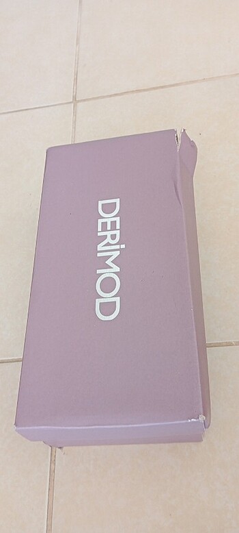 Derimod az kullanılmış beyaz babet
