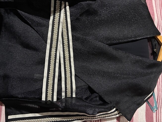 Pantolon ceket takım ikili ,yepyeni ,tertemiz kumaş ceketin dik 