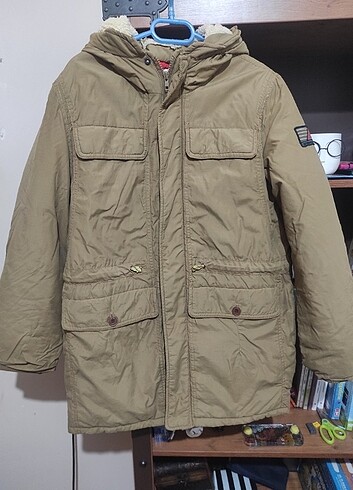 Zara mont