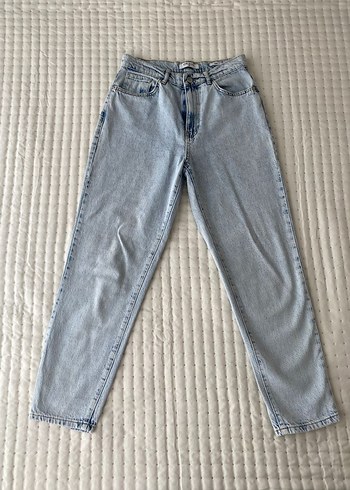 LC Waikiki Kadın Mavi Mini Denim Şort Düğmeli