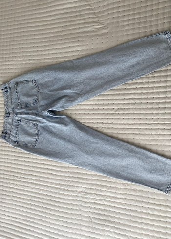 28 Beden Kadın Mavi Mini Denim Şort Düğmeli