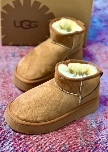 UGG Kürklü Taba Süet Kadın Dolgu Topuk Bot