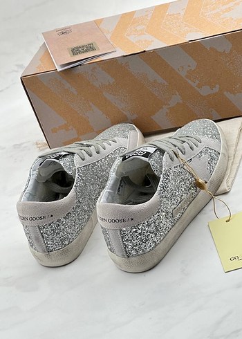 Golden Goose Deluxe Goolden Goose Beyaz Gri Simli Kadın Spor Ayakkabı