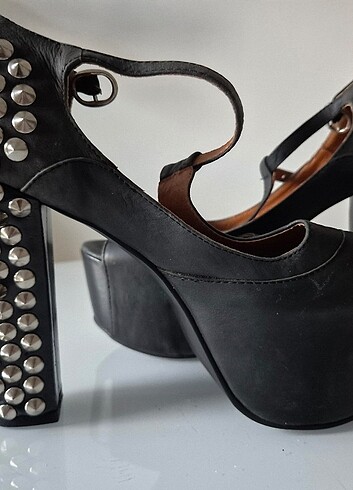 Diğer JEFFREY CAMPBELL ZIMBALI platform