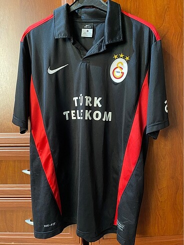 2011-12 Galatasaray Elmander 3. forma