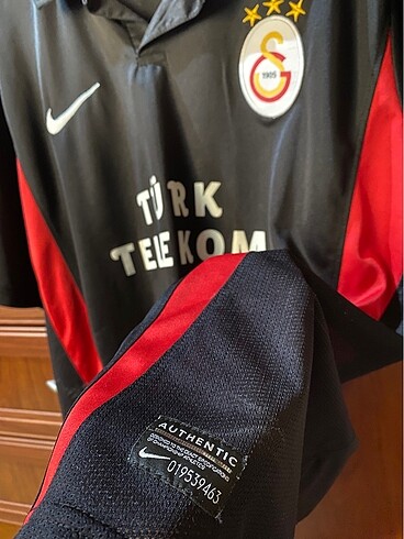 l Beden siyah Renk 2011-12 Galatasaray Elmander 3. forma