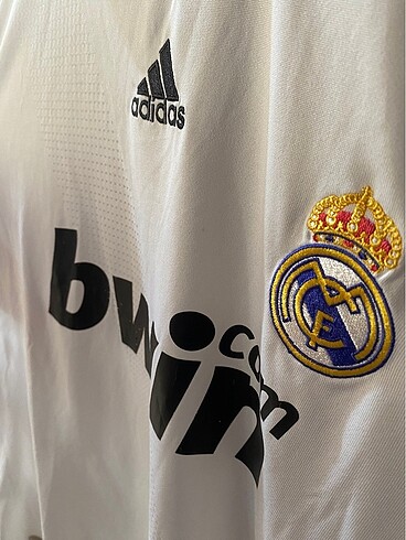 l Beden Real Madrid 2008-2009 Raul forması